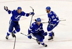 关于棒球半决赛，塞外玄武队与滇池闪电队淘汰对手，阵地战处理得当！边路成突破口的信息开云